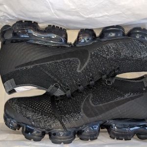 Women's Black/Gray Nike Vapormax Size 10.5
